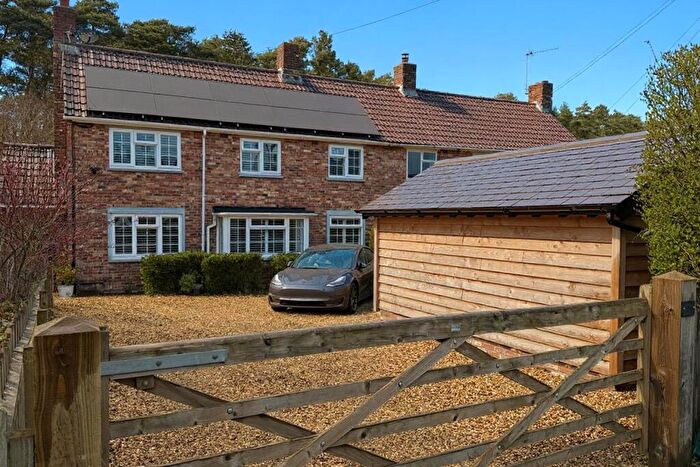 3 Bedroom Semi-Detached House For Sale In Station Road, Alderholt, SP6