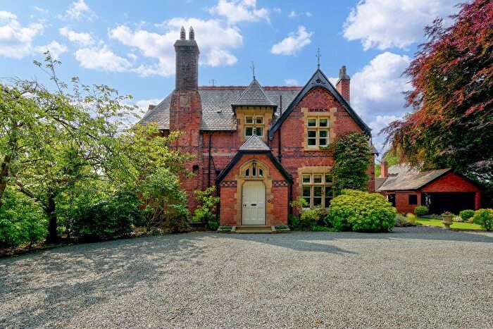 5 Bedroom Detached House For Sale In Hall Lane, Lathom, L40