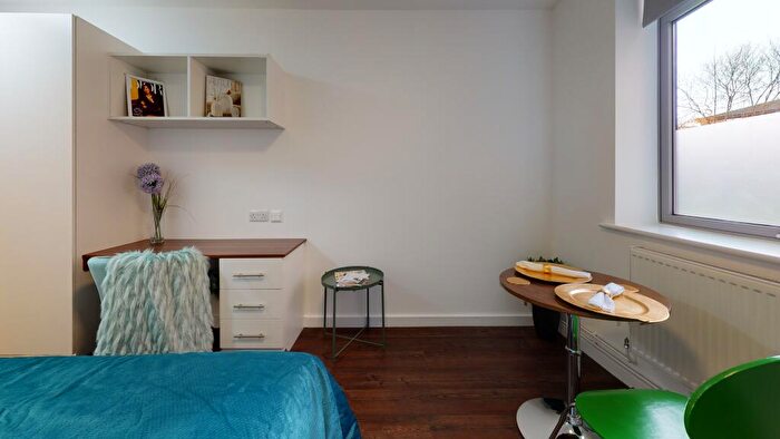 Studio To Rent In Standard Studio, Park House, Luton, LU1