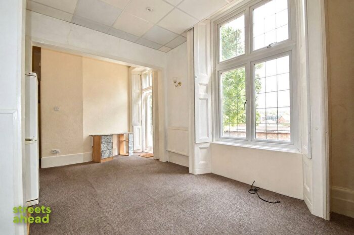 Studio To Rent In The Waldrons, Croydon, CR0