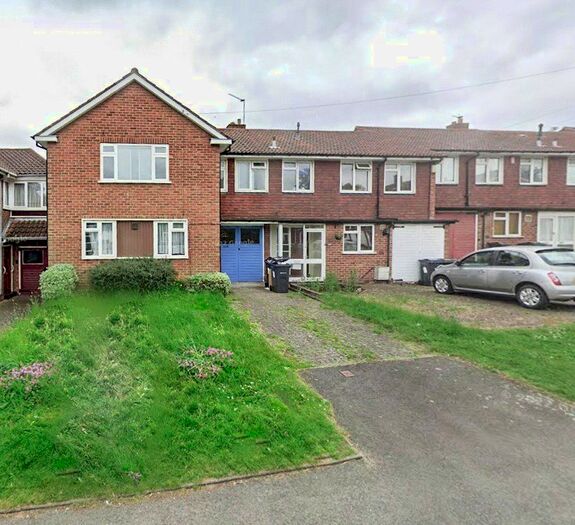 4 Bedroom Semi-Detached House To Rent In Swarthmore Road, Birmingham, West Midlands, B29