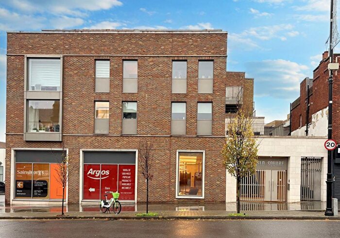 1 Bedroom Flat For Sale In Flat Hamlet Court, High Street, Hornsey, London, N8