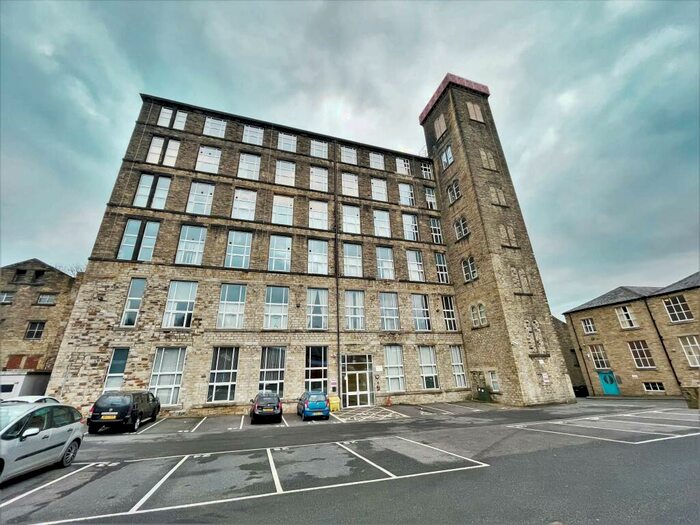 2 Bedroom Flat To Rent In Apartment, Savile Court, Savile Street, Huddersfield, HD3