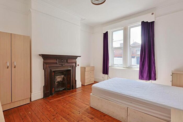5 Bedroom Terraced House To Rent In Sunbury Avenue, West Jesmond, Newcastle Upon Tyne, NE2