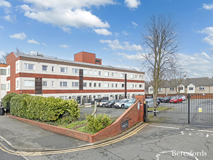 1 Bedroom Apartment For Sale In Collingwood Road, Witham, CM8