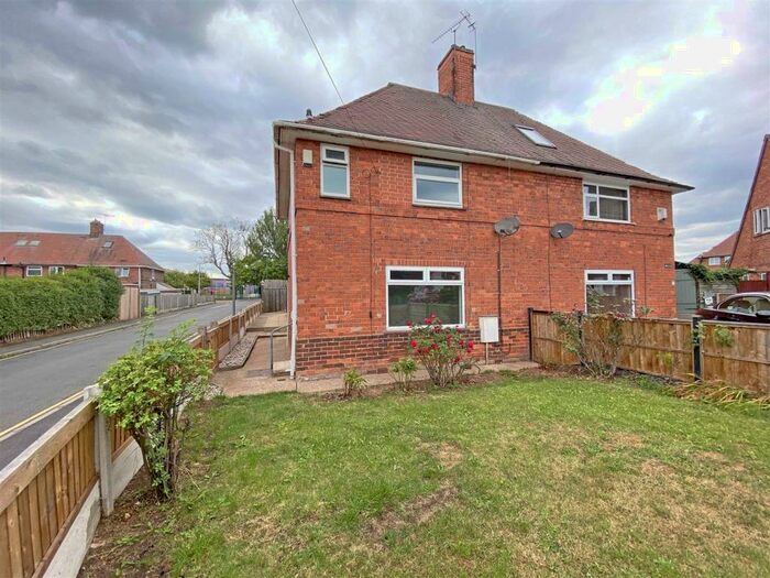 3 Bedroom Semi-Detached House To Rent In Ashworth Close, Bakersfield, Nottingham, NG3