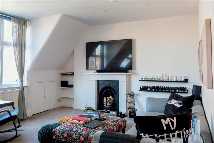 1 Bedroom Flat To Rent In Sheffield Terrace, London, W8