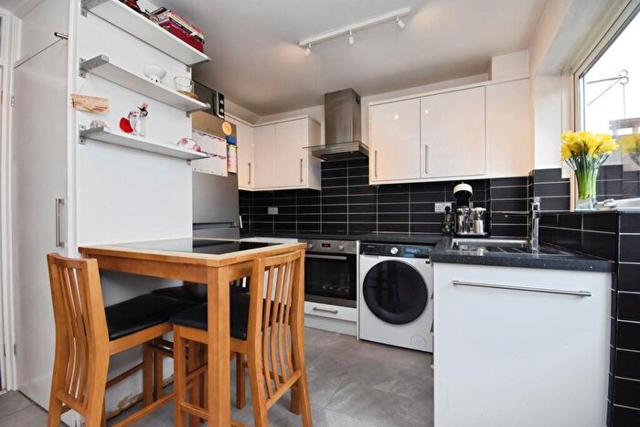 2 Bedroom End Of Terrace House For Sale In Primula Way, Chelmsford, CM1