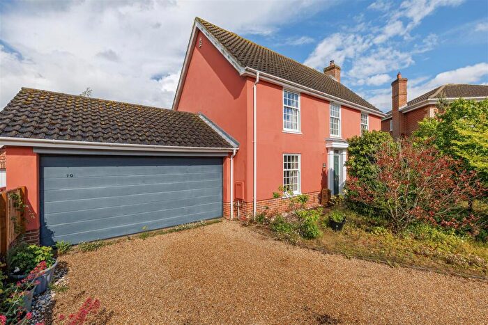 4 Bedroom Detached House For Sale In Newby Close, Halesworth, IP19