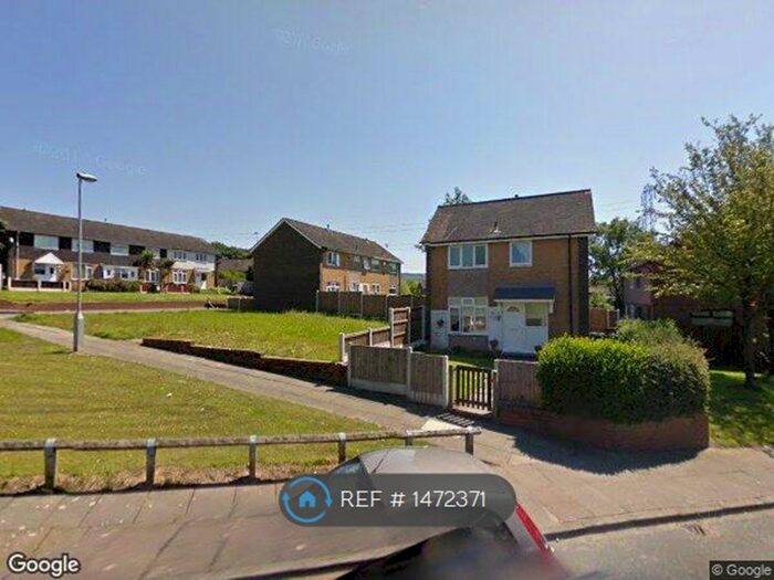 3 Bedroom Detached House To Rent In Valley Road, Hyde, SK14