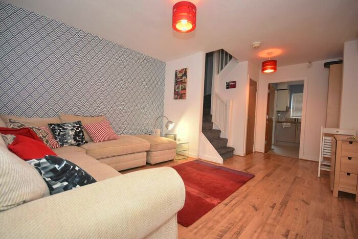 4 Bedroom Town House To Rent In St Wilfrids Street, Hulme, Manchester, M15