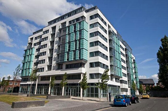 Flat To Rent In Manor Mills, Ingram Street, Leeds, West Yorkshire, LS11