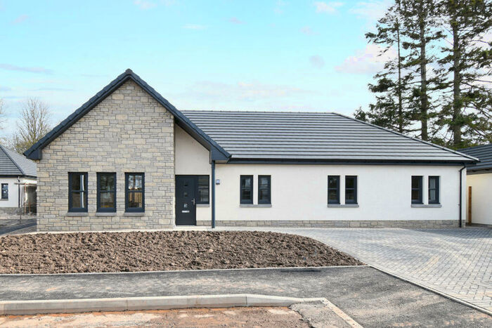 4 Bedroom Detached Bungalow For Sale In Rowanbank Place, Craigton Of Monikie, Dundee, DD5