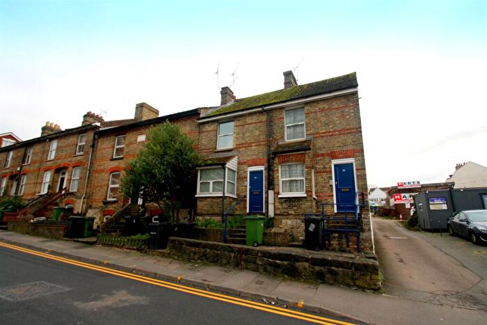 1 Bedroom Flat To Rent In Mote Road, Maidstone, ME15