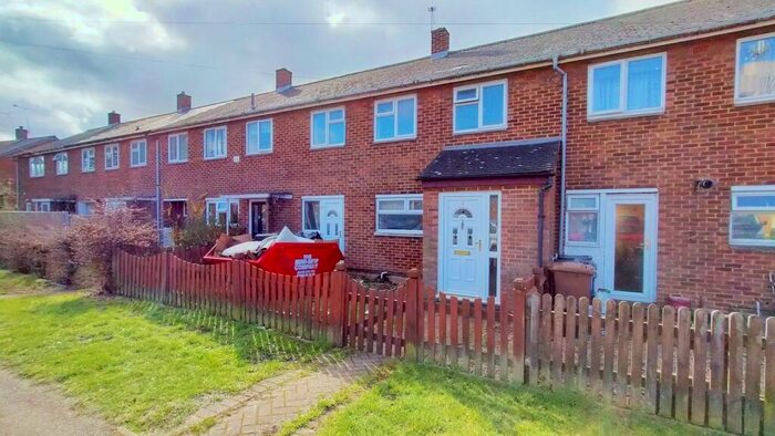 3 Bedroom House To Rent In Vinters Avenue, Stevenage, SG1