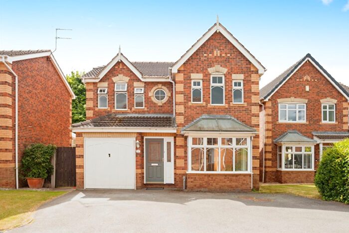 4 Bedroom Detached House For Sale In Muirfield Drive, Wakefield, WF2
