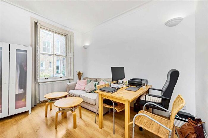 1 Bedroom Flat To Rent In Ifield Road, South Kensington, SW10