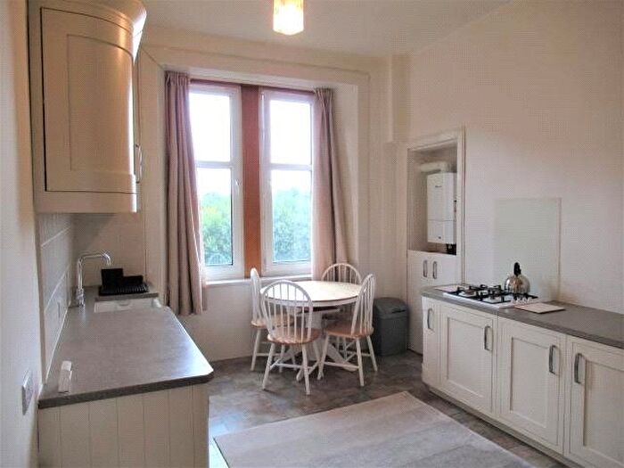 1 Bedroom Flat To Rent In Thornwood Avenue, Glasgow, G11
