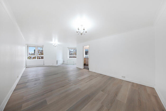 3 Bedroom Flat To Rent In Royal Langford Apartments, Greville Road, NW6