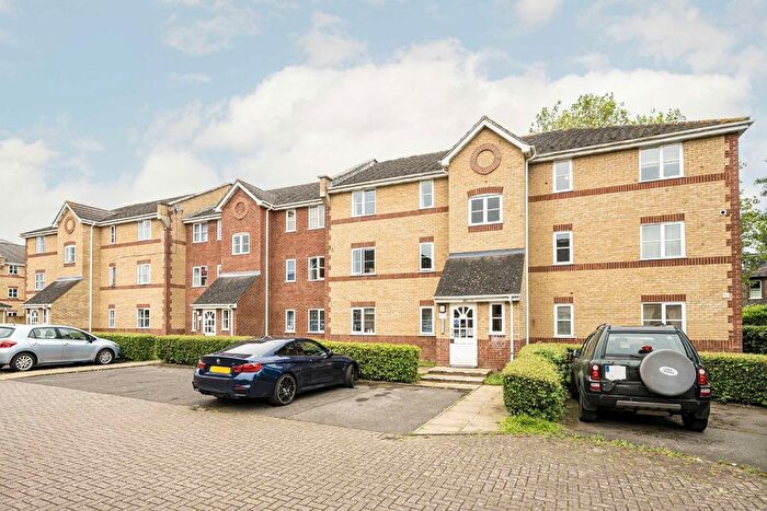 1 Bedroom Flat To Rent In Winery Lane, Kingston Upon Thames, KT1