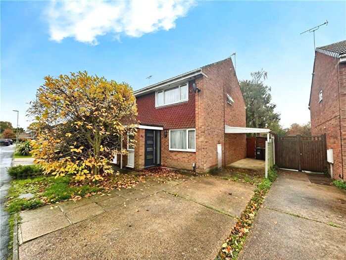 2 Bedroom Semi Detached House For Sale In Mortimer Way, North Baddesley, Southampton, Hampshire, SO52