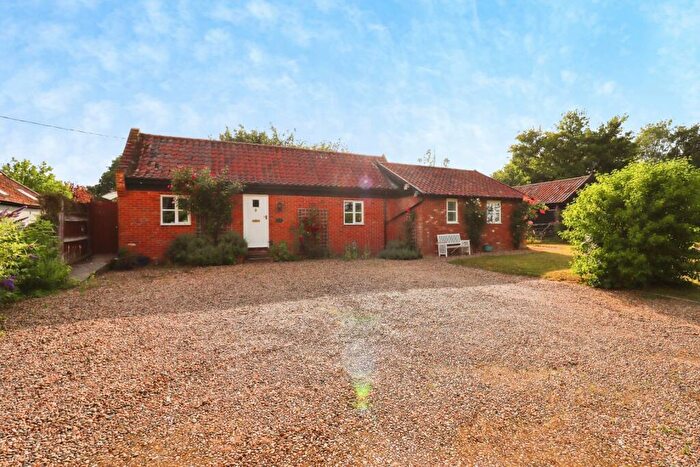 2 Bedroom Barn Conversion For Sale In Stoney Lane, Pulham Market, Diss, Norfolk, IP21