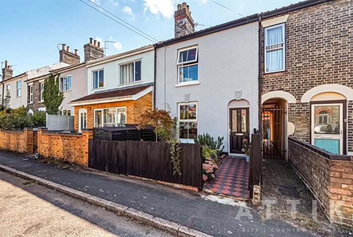 2 Bedroom Terraced House For Sale In Cambridge Street, Norwich, NR2
