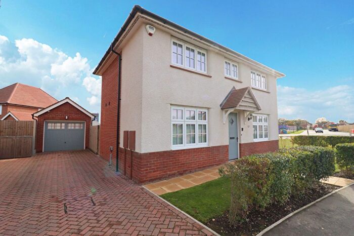 4 Bedroom Detached House For Sale In Ansell Street, Langdon Hills, Basildon, Essex, SS16