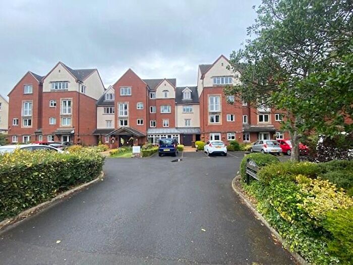 1 Bedroom Apartment For Sale In Madingley Court, Cambridge Road, Southport, Merseyside, PR9