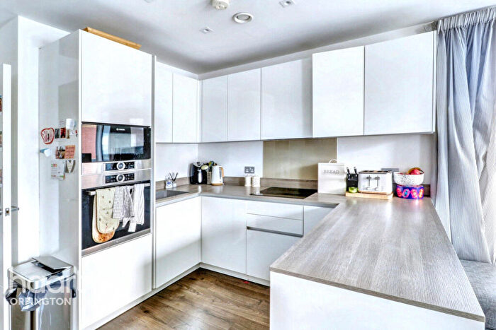 2 Bedroom Apartment For Sale In Homefield Rise, Orpington, BR6