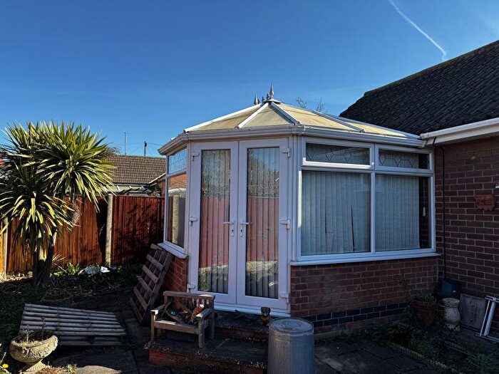 2 Bedroom Bungalow For Sale In Griceson Close, Newark, NG22