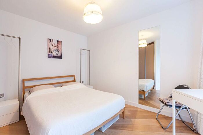 1 Bedroom Flat To Rent In Avantgarde Place, Shoreditch, London, E1