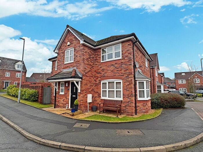 4 Bedroom Detached House For Sale In Green Mill Close, Westhoughton, BL5