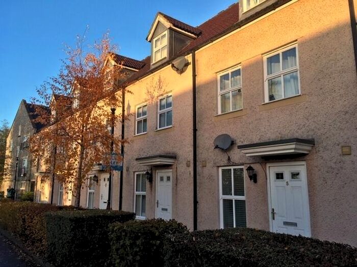 3 Bedroom Town House To Rent In St. Andrews Walk, Wells, BA5