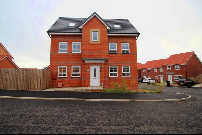 4 Bedroom Semi-Detached House To Rent In Prunus Walk, Newcastle Upon Tyne, Tyne And Wear, NE5