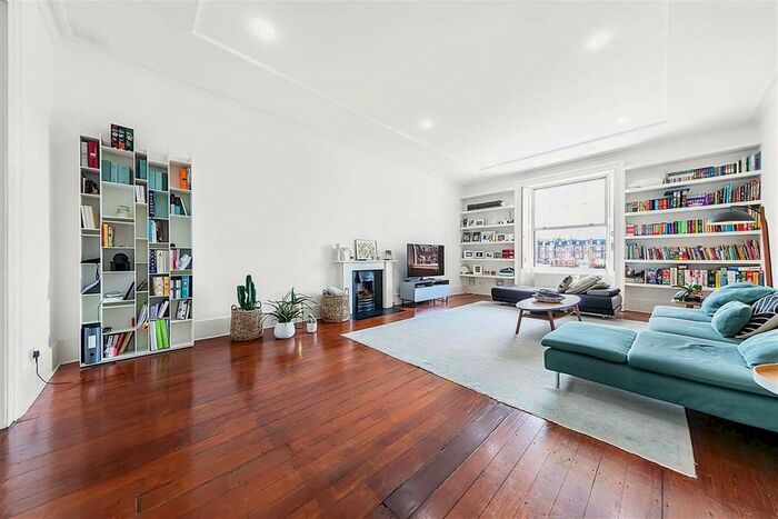 3 Bedroom Flat To Rent In Eccleston Square, Pimlico, London, SW1V