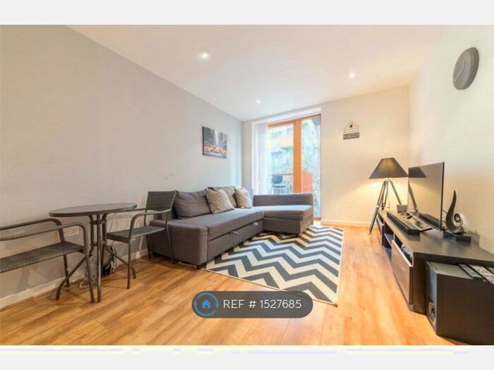 1 Bedroom Flat To Rent In Arboretum Place, Barking, IG11