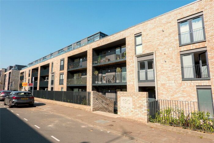 2 Bedroom Flat To Rent In Brunswick Road, Edinburgh, EH7