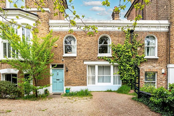 3 Bedroom Property For Sale In Manor Park, Hither Green, London, SE13