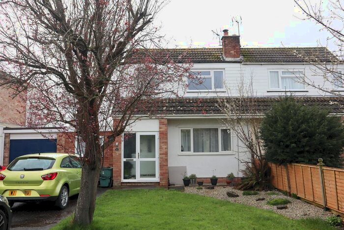 4 Bedroom Property To Rent In Stonewell Park Road, Congresbury, Bristol, BS49