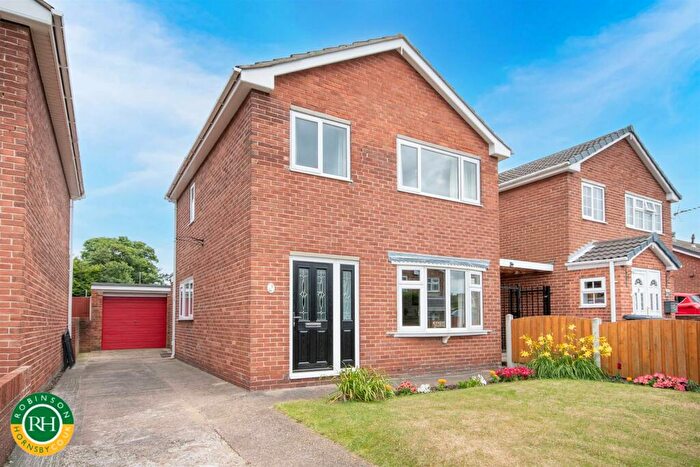 3 Bedroom Detached House For Sale In Kestrel Drive, Rossington, Doncaster, DN11