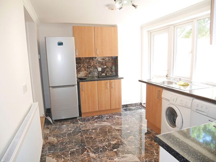 2 Bedroom Flat To Rent In Vaughan Road, West Harrow, HA1