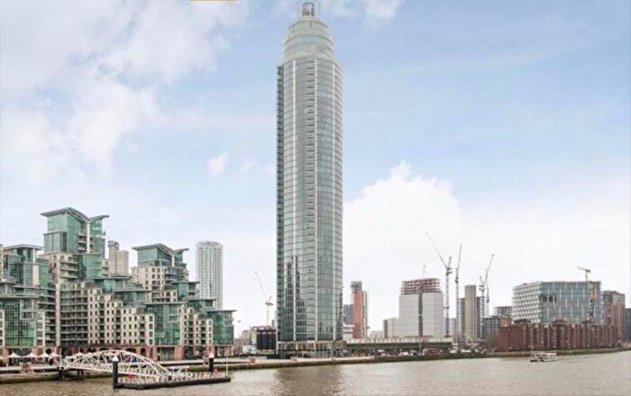 2 Bedroom Flat For Sale In St. George Wharf, London, SW8