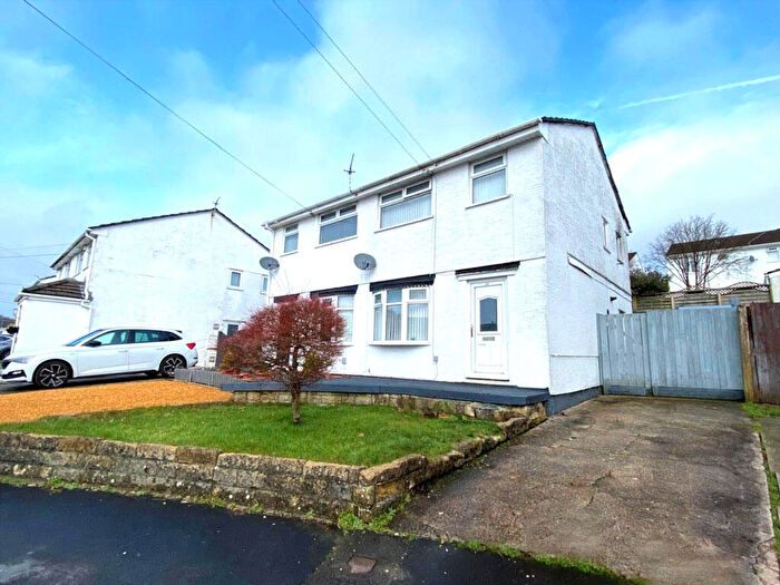 2 Bedroom Semi-Detached House For Sale In Penybont, Pen-Pedair-Heol, Hengoed, CF82