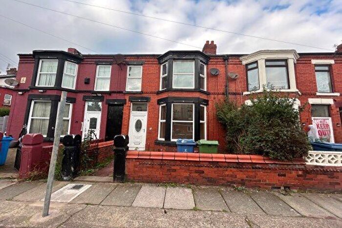 4 Bedroom Terraced House To Rent In Albert Road, Liverpool, L13