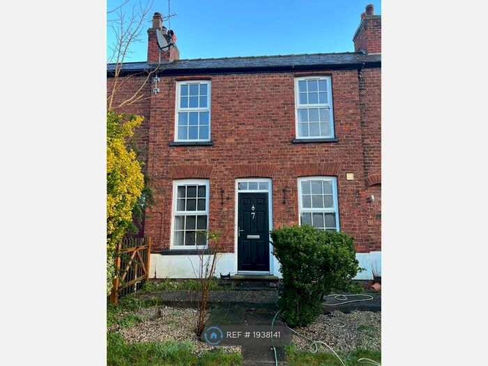 2 Bedroom Terraced House To Rent In The Green Welton, Hull, HU15