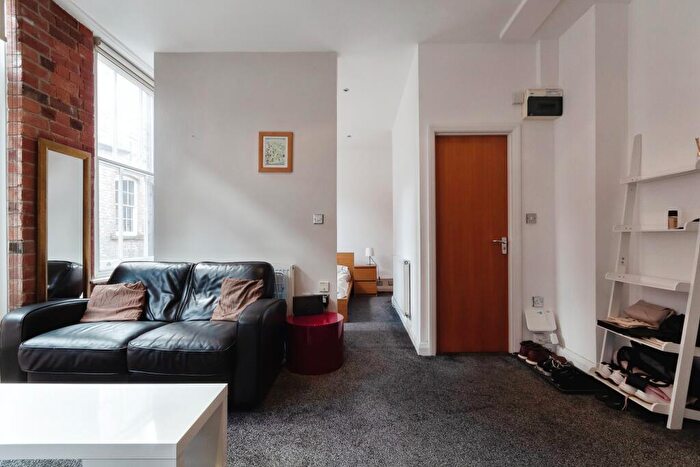 1 Bedroom Flat To Rent In The Establishment, Broadway, Nottingham, NG1
