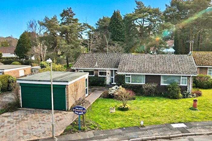 3 Bedroom Bungalow For Sale In Shelley Close, Ashley Heath, BH24