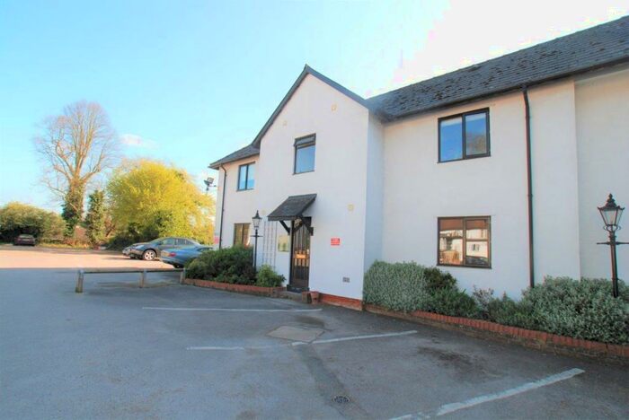 1 Bedroom Apartment To Rent In Pines Hill, Stansted, CM24