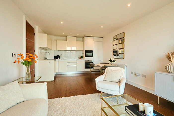 2 Bedroom Apartment To Rent In Merlin Court, SE3